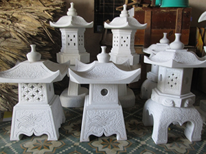 Đèn Đá